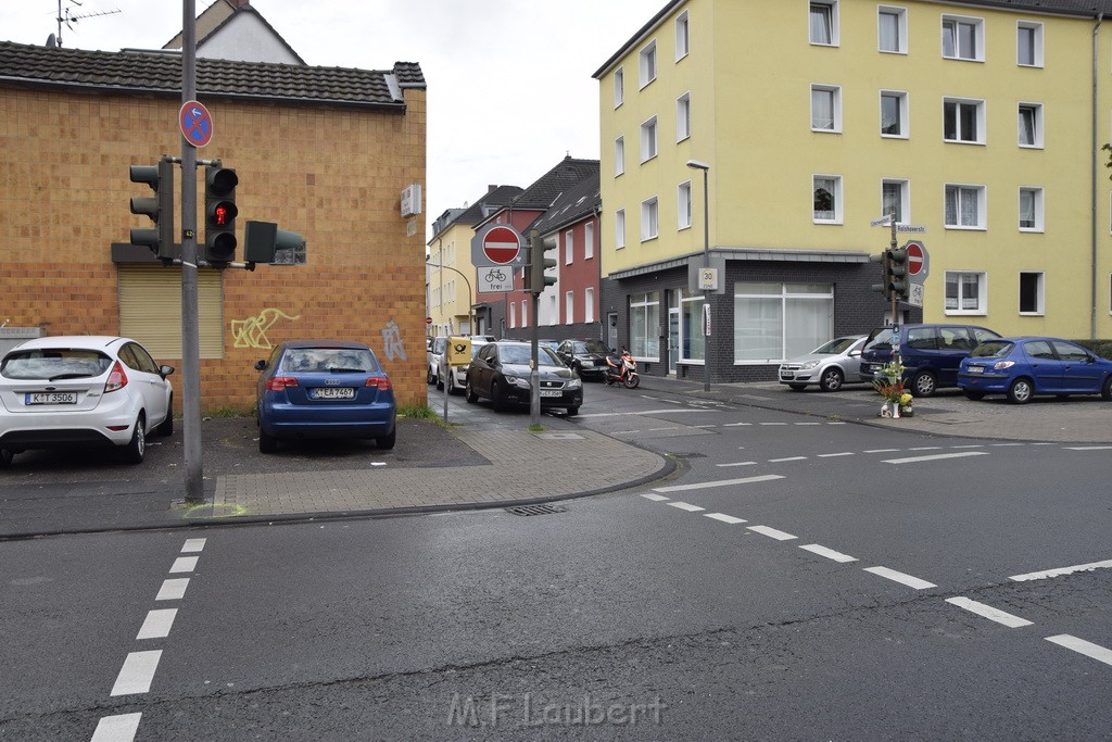 Schiesserei Koeln Gremberg Odenthalstr Nassaustr P16.JPG - Miklos Laubert